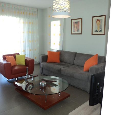 Violeta Apartments Lefkada City ภายนอก รูปภาพ