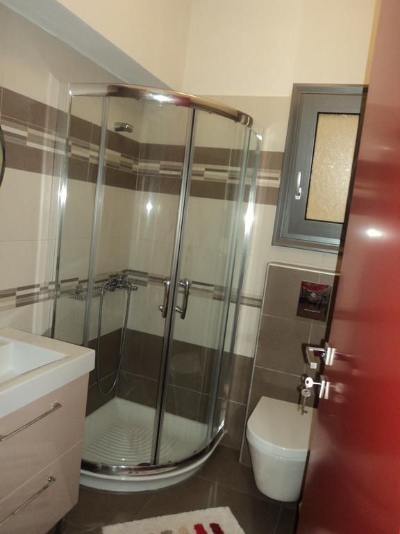 Violeta Apartments Lefkada City ภายนอก รูปภาพ